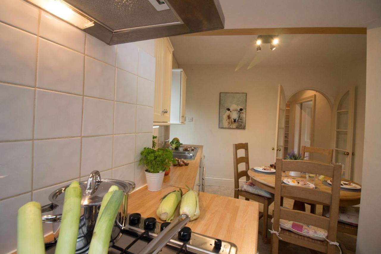 The Beeches, Garden View Apartment 1 巴斯洛 外观 照片